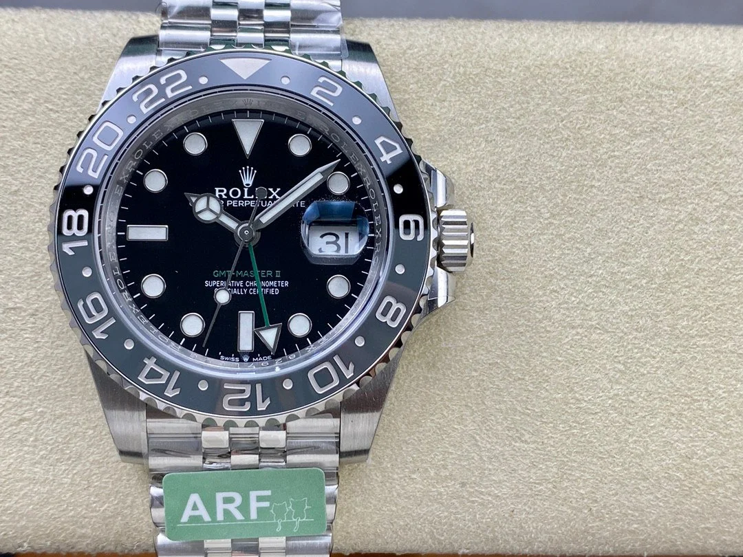 Super Clone Rolex GMT-Master II 126710GRNR 