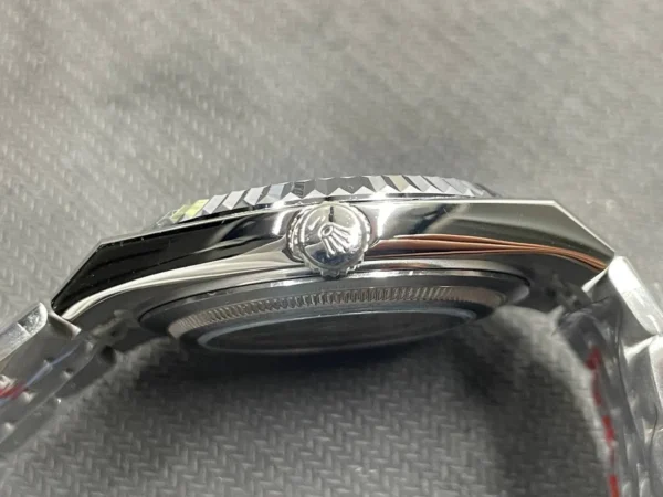 Imitation Rolex Land-Dweller 40 mm Cadran bleu glacier