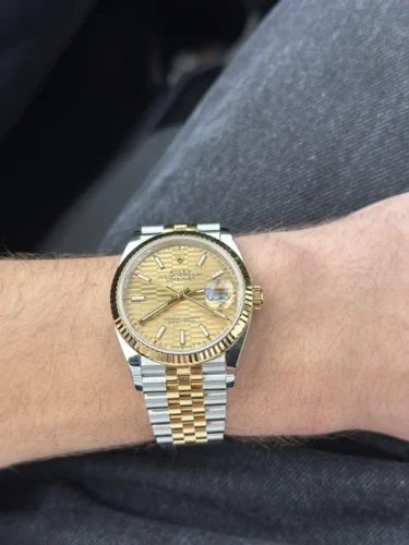 Super Clone Rolex Datejust 126333 41mm Golden (Jubilee) Motiv Zifferblatt Foto Review