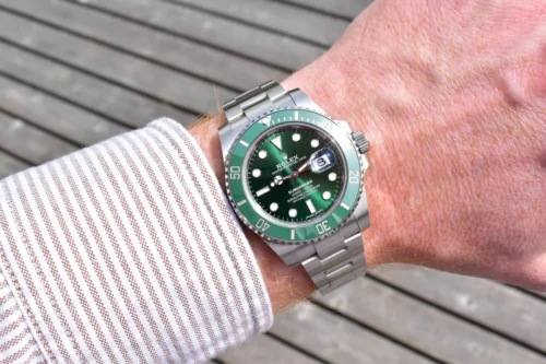 Rolex Submariner Green Dial 116610LV (Hulk) photo review